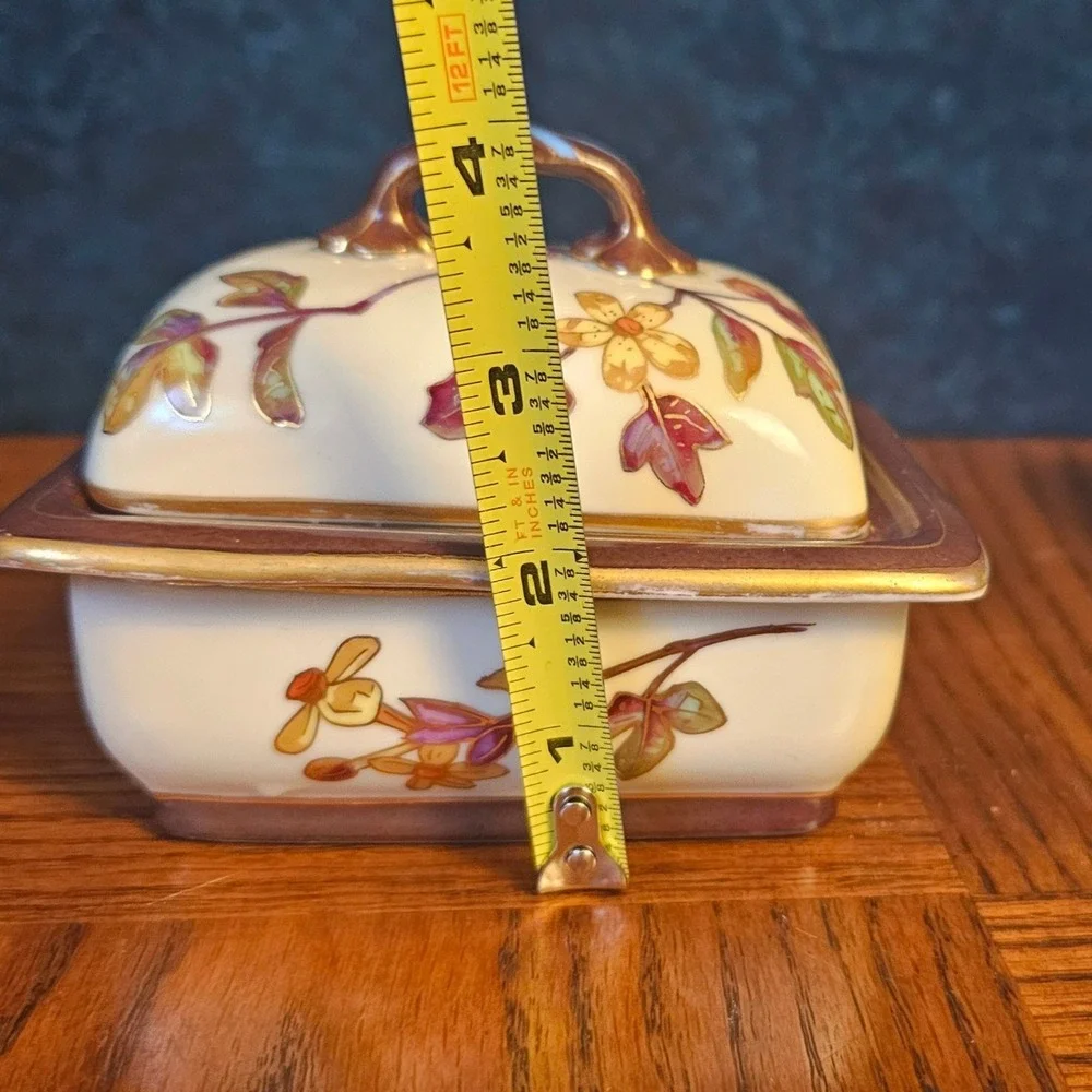 Floral Ceramic Vanity Set Trinket Box and Soap‎ Dish Gold Trim Botanical Decor